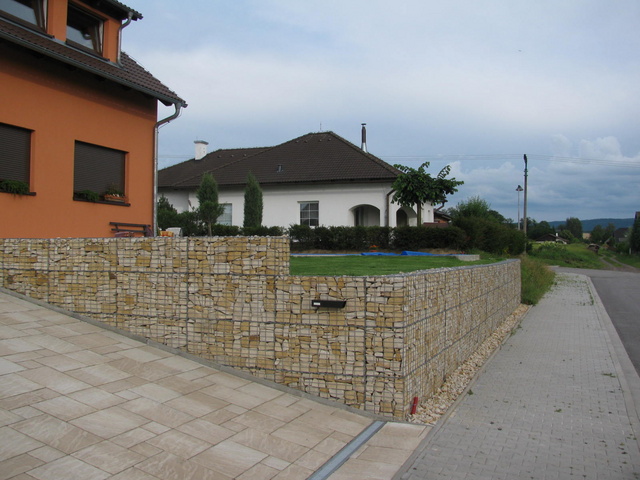 Get a new gabions fence!